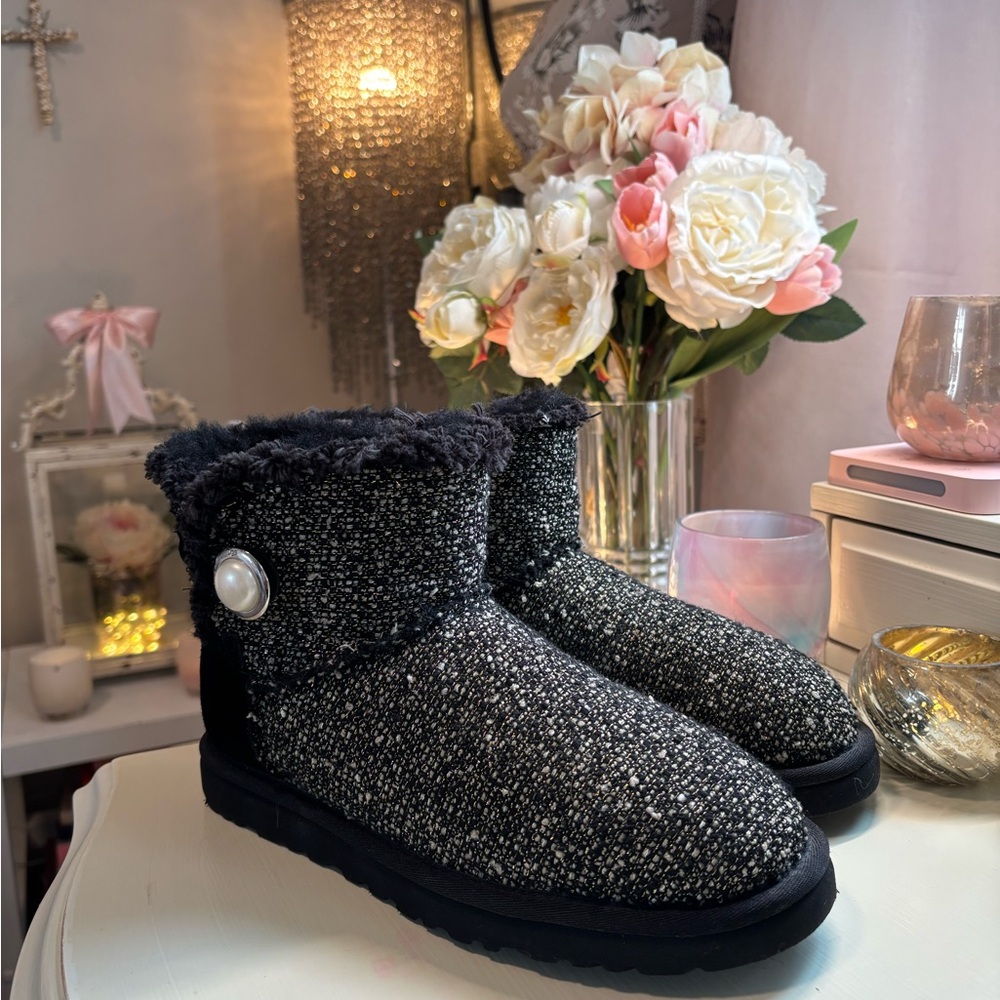 UGG Mini Bailey Black Tweed Ankle Boots with Pearl Button.  Size 7.  Like New.